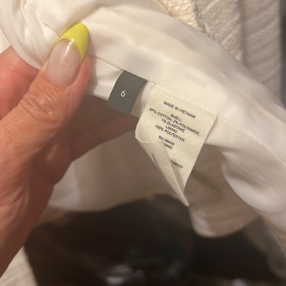 White jacket - Picture 4 of 6